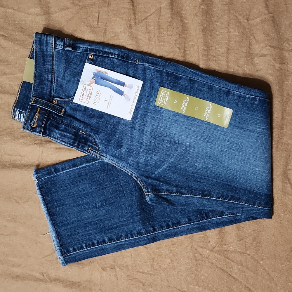 NWT Levi's high rise ankle straight jeans